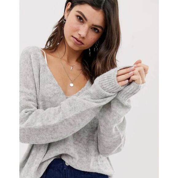Free People Gossamer V-Neck Alpaca Wool Gray Sweater Oversized Medium - Picture 6 of 13